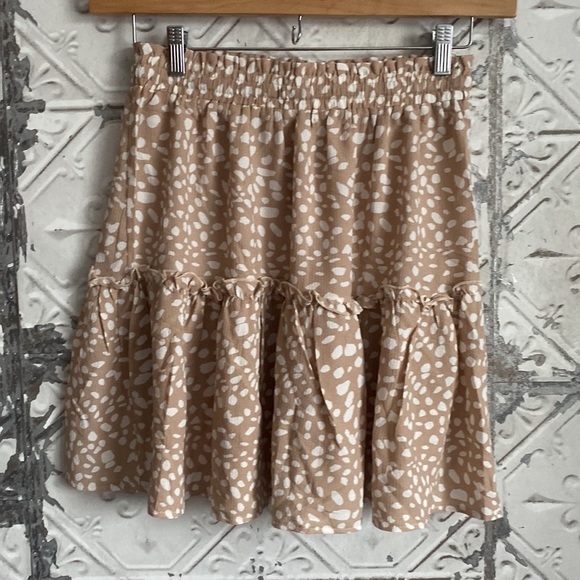 Ruffle Spotted Mini Skirt - Picture 5 of 5